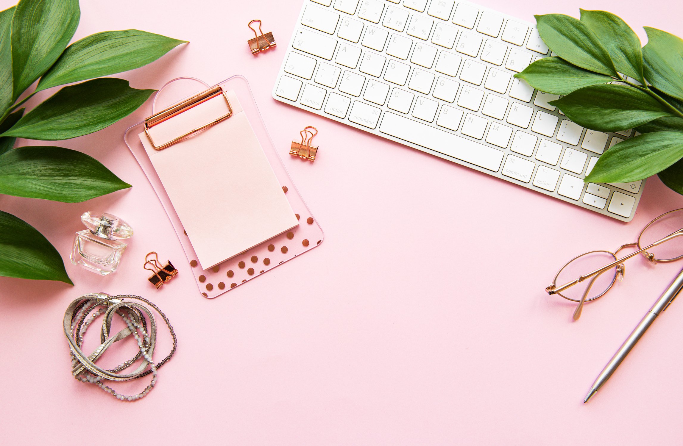 Minimalist Pink Office Desk 